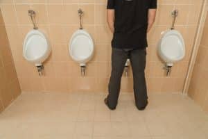 בעיות בדרךרכי שתן אצל גברים מאוד נפוצות וניתן לטפל בעזרת פיזיותרפיה לטיפול ברצפת אגן